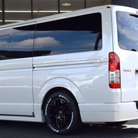 4738 令和3年式 ハイエース スーパーGL ダークプライムⅡ　2WD 2,000cc (ガソリン車) 5人乗車 5.4万kmのサムネイル