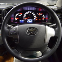 4846 平成30年式 ハイエース ワイドスーパーGL 2WD 2,700cc (ガソリン車) 5人乗車 2.8万kmのサムネイル