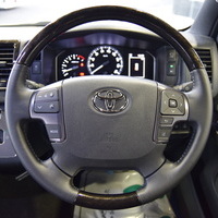 4817 令和3年式 ハイエース スーパーGL ダークプライムⅡ　2WD 2,000cc (ガソリン車) 5人乗車 1.3万kmのサムネイル