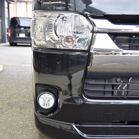 4817 令和3年式 ハイエース スーパーGL ダークプライムⅡ　2WD 2,000cc (ガソリン車) 5人乗車 1.3万kmのサムネイル