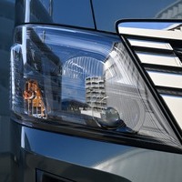 4600 令和6年式 キャラバン グランドプレミアムＧＸ　2WD 2,400cc (ディーゼル) 2/5人乗車 21km　登録済み未使用車のサムネイル