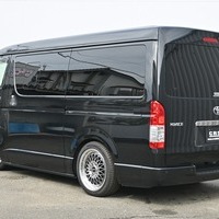 4684 令和3年式 ハイエース スーパーGL ダークプライム2　2WD 2,800cc (ディーゼル) 2/5人乗車 2.0万kmのサムネイル