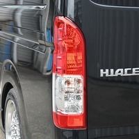 4684 令和3年式 ハイエース スーパーGL ダークプライム2　2WD 2,800cc (ディーゼル) 2/5人乗車 2.0万kmのサムネイル