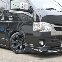 4877 令和2年式 ハイエース スーパーGL ダークプライムⅡ　2WD 2,800cc (ディーゼル) 2/5人乗車 6.0万kmのサムネイル