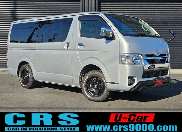 4934　令和5年式　ハイエース　スーパーGL　4WD　2800cc　ディーゼル車　5人乗り　1.0万kmのサムネイル