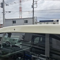 4790　令和4年式　ハイエース　DX　2WD　2800cc　ディーゼル車　5人乗り　6.6万kmのサムネイル