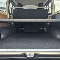 4790　令和4年式　ハイエース　DX　2WD　2800cc　ディーゼル車　5人乗り　6.6万kmのサムネイル