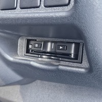 4816　平成30年式　ハイエース　スーパーGL　ダークプライム　2WD　2000cc　ガソリン車　5人乗り　6.4万kmのサムネイル