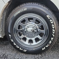 4841　令和1年式　レジアスエース　スーパーGL　2WD　2800cc　ディーゼル車　5人乗り　13.9万kmのサムネイル