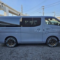 4778　令和5年式　キャラバン　GRANDプレミアムGX　プロスタイル　2WD　2000cc　ガソリン車　5人乗り　1.2万kmのサムネイル
