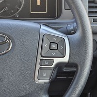 4867　令和6年式　ハイエース　DX　2WD　2000cc　ガソリン車　6人乗り　17kmのサムネイル