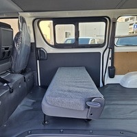 4867　令和6年式　ハイエース　DX　2WD　2000cc　ガソリン車　6人乗り　17kmのサムネイル