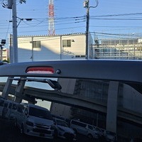 4934　令和5年式　ハイエース　スーパーGL　4WD　2800cc　ディーゼル車　5人乗り　1.0万kmのサムネイル