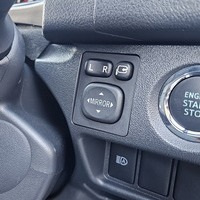 4934　令和5年式　ハイエース　スーパーGL　4WD　2800cc　ディーゼル車　5人乗り　1.0万kmのサムネイル