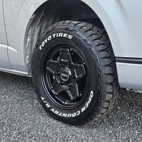 4934　令和5年式　ハイエース　スーパーGL　4WD　2800cc　ディーゼル車　5人乗り　1.0万kmのサムネイル