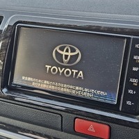 4785　令和2年式　ハイエース　スーパーGL　ダークプライムⅡ　2WD　2800cc　ディーゼル車　5人乗り　10.6万kmのサムネイル