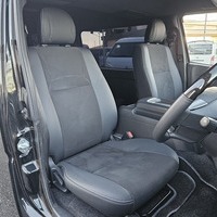 4785　令和2年式　ハイエース　スーパーGL　ダークプライムⅡ　2WD　2800cc　ディーゼル車　5人乗り　10.6万kmのサムネイル