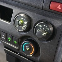 4965 令和3年式 トヨタ ハイエース DX 2WD 2,000cc (ガソリン車) 2/5人乗車 1.8万kmのサムネイル