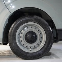 4949 令和6年式 ハイエース スーパーGL  2WD 2,800cc(ディーゼル車) 2/5人乗車 40kmのサムネイル
