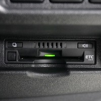 4848  令和3年式 ハイエース スーパーGL ダークプライムⅡ  2WD 2,000cc (ガソリン車)  5人乗車　4.4万kmのサムネイル