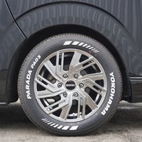 4864 令和4年式 ハイエース スーパーGL ダークプライム2　2WD 2,800cc (ディーゼル) 2/5人乗車 2.7万kmのサムネイル