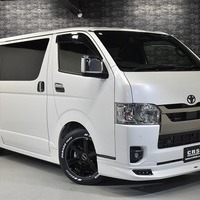 4873 令和3年式 ハイエース スーパーGL ダークプライムⅡ 2WD 2,000cc (ガソリン車) 2/5人乗車 0.5万kmのサムネイル