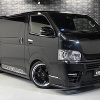 4680 平成29年式 ハイエース スーパーGL ダークプライム 2WD 2,000cc (ガソリン車)  2/5人乗車 3.0万kmのサムネイル