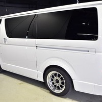 4947.令和3年式 ハイエース スーパーGL ダークプライムⅡ 2WD ディーゼル車 8人乗り 走行6.6万キロ 車検令和8年3月のサムネイル