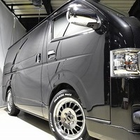 4955.令和1年式 ハイエース スーパーGL ダークプライムⅡ 2WD 2,800㏄ ディーゼル車 走行8万キロ 検査1年付きのサムネイル
