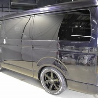 4929.令和3年式 ハイエース スーパーGL ダークプライムⅡ 2WD ガソリン車 走行1,2万キロ 検査1年付きのサムネイル
