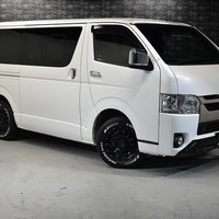 4849 令和3年式 ハイエース スーパーGL ダークプライムⅡ 2WD 2,800cc (ディーゼル車) 2/5人乗車 5.6万kmのサムネイル