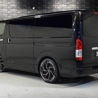 4822　令和3年式　ハイエース　スーパーGL　2WD　2,800cc(ディーゼル車) 5人乗車　2.8万kmのサムネイル
