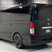 4822　令和3年式　ハイエース　スーパーGL　2WD　2,800cc(ディーゼル車) 5人乗車　2.8万kmのサムネイル