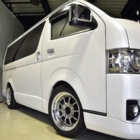 4947.令和3年式 ハイエース スーパーGL ダークプライムⅡ 2WD ディーゼル車 8人乗り 走行6.6万キロ 車検令和8年3月のサムネイル