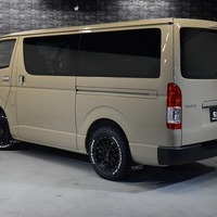 4804 令和6年式 ハイエース スーパーGL 2WD 2,800cc (ディーゼル車) 2/5人乗車 40kmのサムネイル