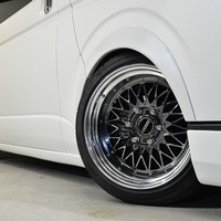 4626 令和1年式 ハイエース スーパーGL ダークプライムⅡ 2WD 2,000cc (ガソリン車) 5人乗車 2.1万kmのサムネイル