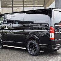 4900　令和4年式　ハイエース　スーパーGL　ダークプライムⅡ　2WD　2800cc　ディーゼル車　5人乗り　3.5万kmのサムネイル