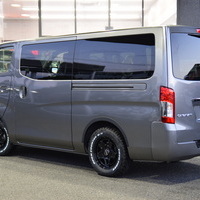 4808 キャラバン オリジナルPKG　GRANDプレミアムGX 2WD 2,400cc (ディーゼル車) 5人乗車　のサムネイル