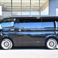4868 令和2年式 ハイエース スーパーGL ダークプライムⅡ　2WD 2,000cc (ガソリン車) 5人乗車 3.6万kmのサムネイル
