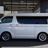 4797　令和3年式　ハイエース　ワゴン　GL　内装アレンジ車両　2WD　2700cc　（ガソリン）　10人乗り　2.5万kmのサムネイル