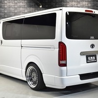 4626 令和1年式 ハイエース スーパーGL ダークプライムⅡ 2WD 2,000cc (ガソリン車) 5人乗車 2.1万kmのサムネイル