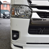 4775 令和4年式 ハイエース スーパーGL ダークプライムⅡ 2WD 2,800cc (ディーゼル車) 2/5人乗車 1.7万kmのサムネイル