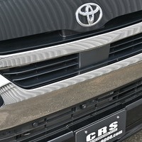 4864 令和4年式 ハイエース スーパーGL ダークプライム2　2WD 2,800cc (ディーゼル) 2/5人乗車 2.7万kmのサムネイル