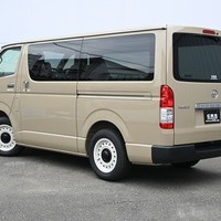 4719 令和6年式 ハイエース スーパーGL　2WD 2,800cc (ディーゼル) 2/5人乗車 35kmのサムネイル