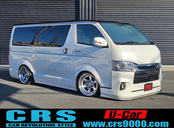 4681　平成30年式　ハイエース　スーパーGL　ダークプライムⅡ　2WD　2000cc　ガソリン車　5人乗り　3.2万km　エアサスのサムネイル
