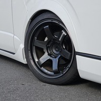 4678　令和1年式　ハイエース　スーパーGL　2WD　2000cc　ガソリン車　5人乗り　4.2万km　スーパーチャージャー搭載のサムネイル