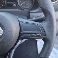 4937　キャラバン　GRANDプレミアムGX　2WD　2000cc　ガソリン車　5人乗りのサムネイル
