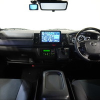 4946 令和5年式 トヨタ ハイエース スーパーGL DP-Ⅱ 2WD  2,800cc(ディーゼル車) 2/5人乗車 1.6万kmのサムネイル