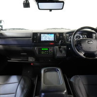 4985 令和5年式 トヨタ ハイエース スーパーGL DP-Ⅱ 2WD  2,000cc(ガソリン車) 2/5人乗車 0.7万kmのサムネイル