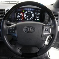 4984 令和5年式 トヨタ ハイエース スーパーGL DP-Ⅱ 2WD  2,800cc(ディーゼル車) 2/5人乗車 5,900kmのサムネイル